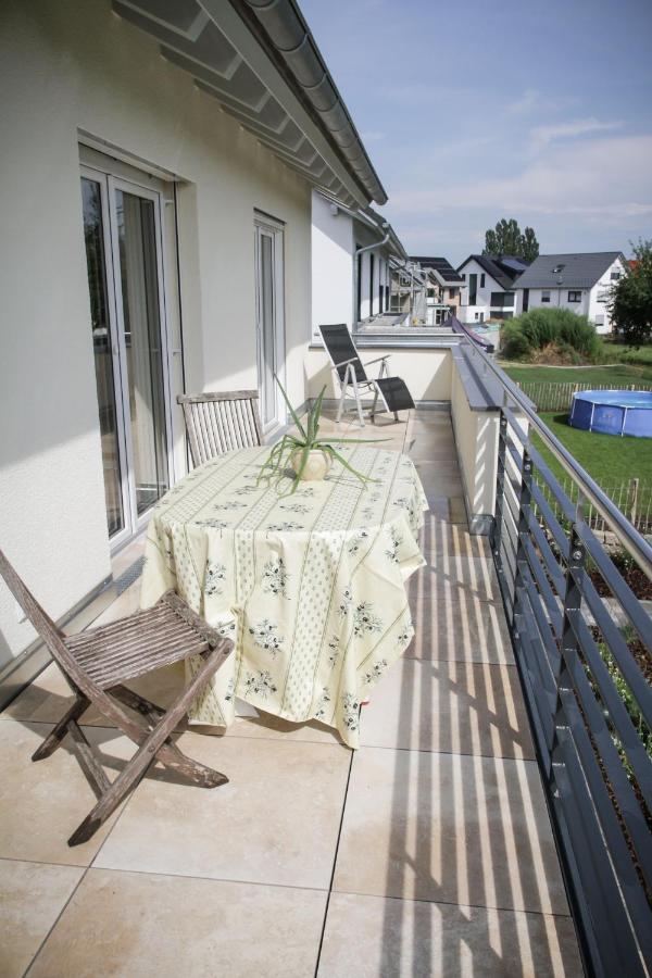 Wunderschoene, Helle 3-Zi-Whg Mit Grossem Balkon Friedrichshafen Exterior photo